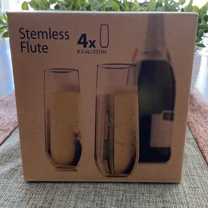 *NEW* Stemless Flute Set